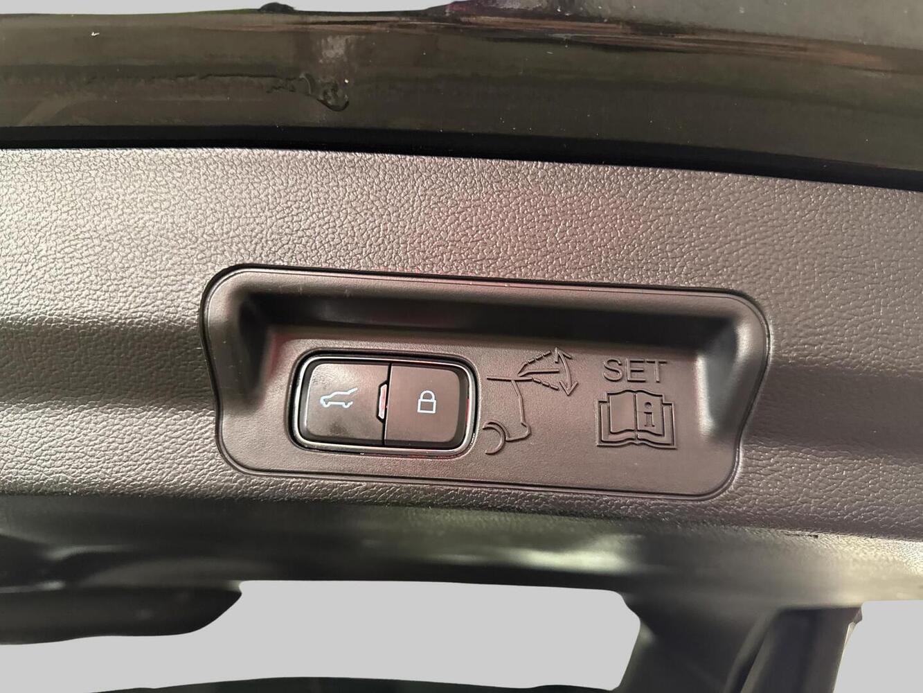 Ford USA Explorer vaihtoauto