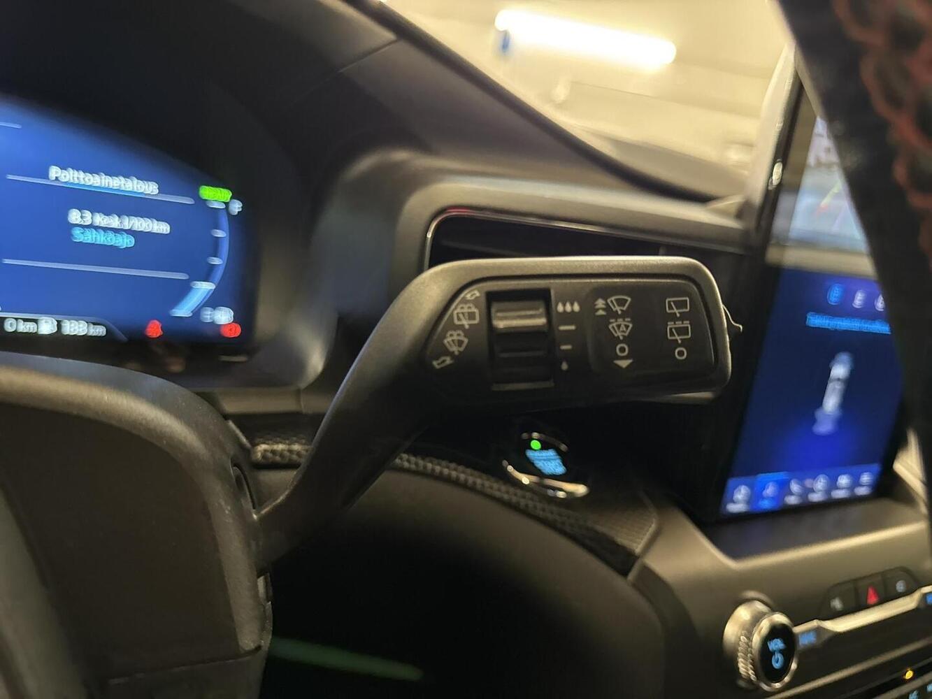 Ford USA Explorer vaihtoauto