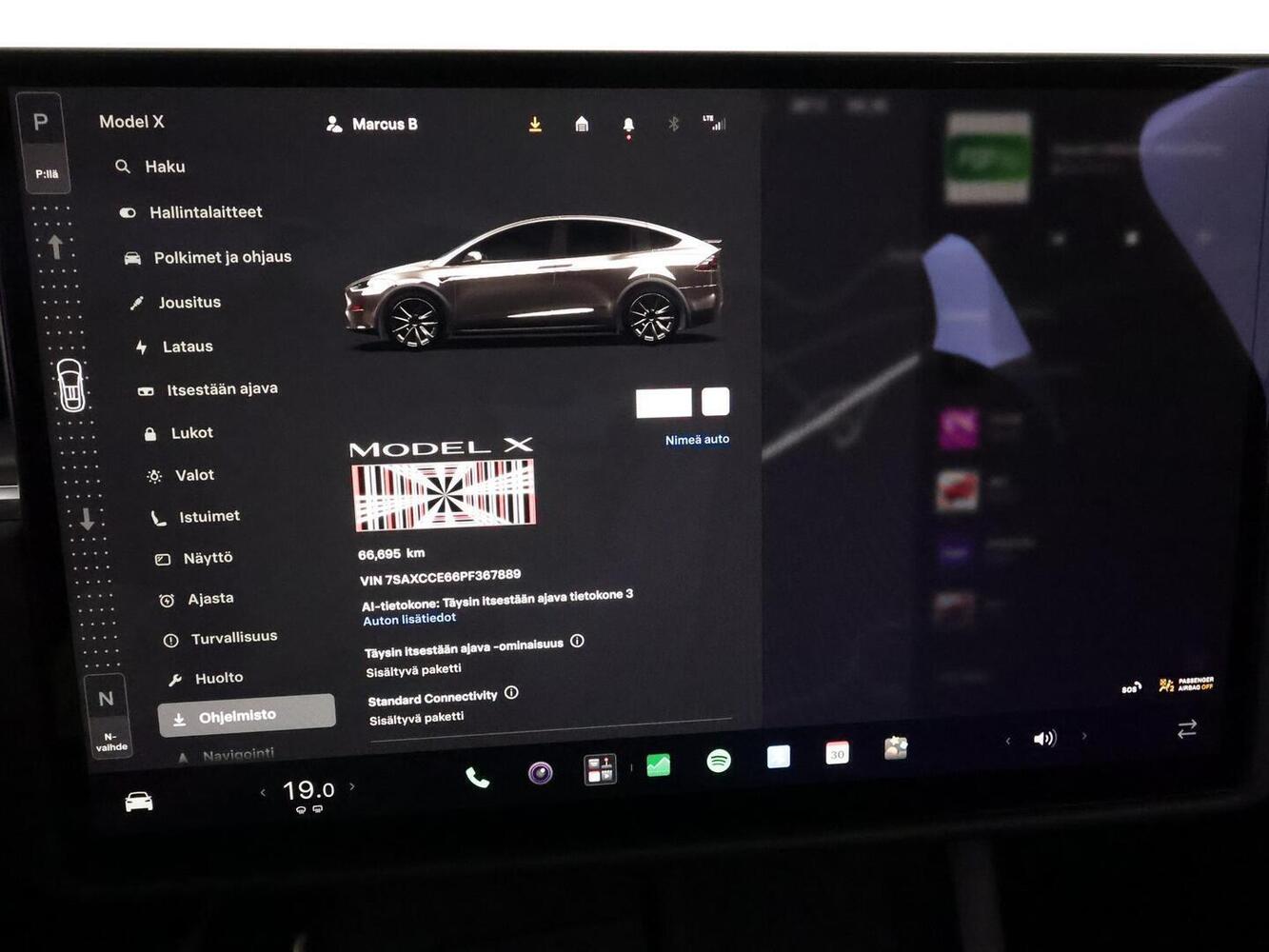 Tesla Model X vaihtoauto