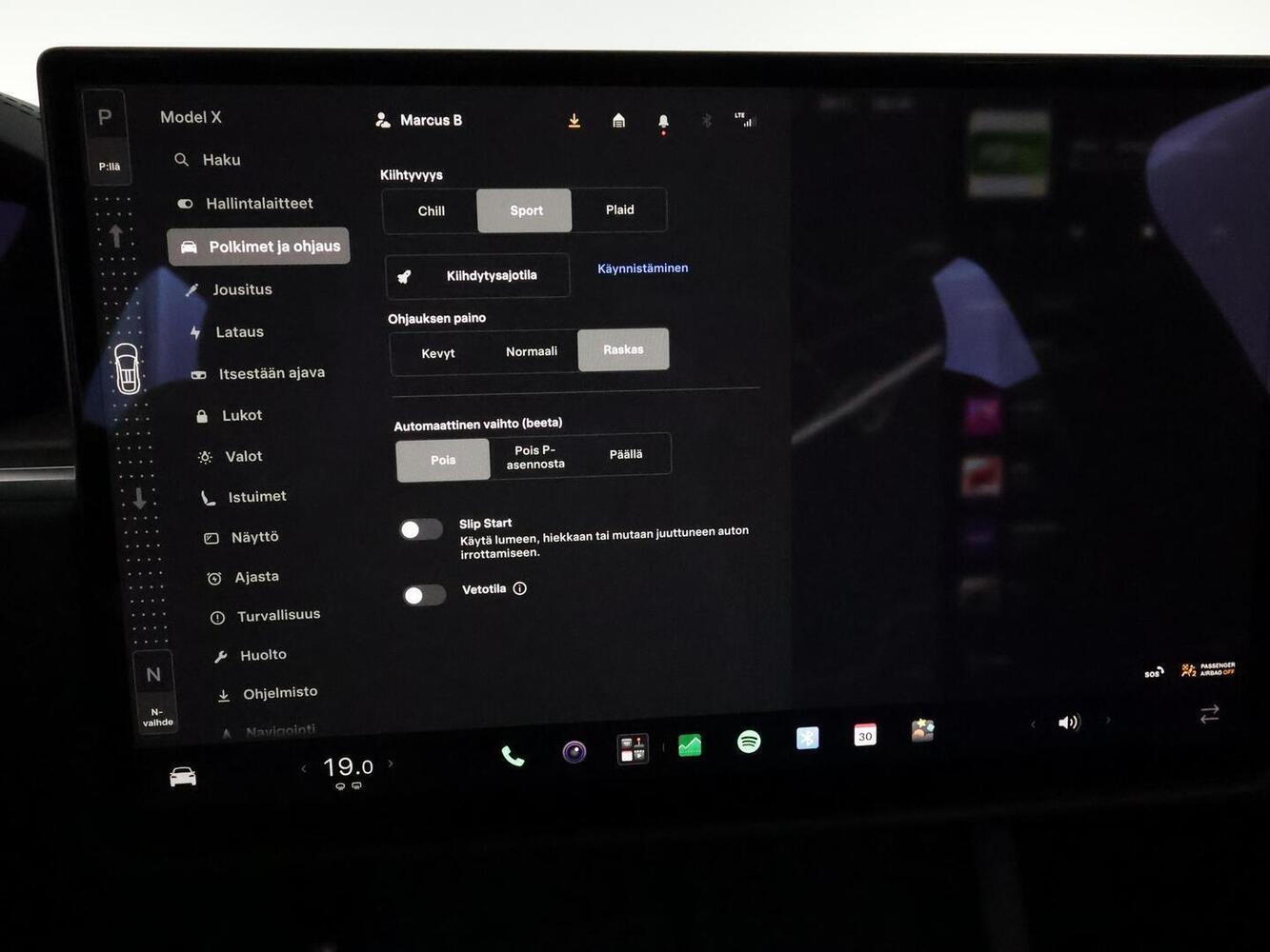 Tesla Model X vaihtoauto