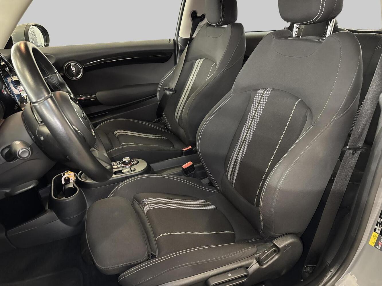 Mini Cooper S vaihtoauto