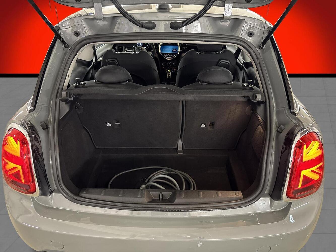 Mini Cooper S vaihtoauto