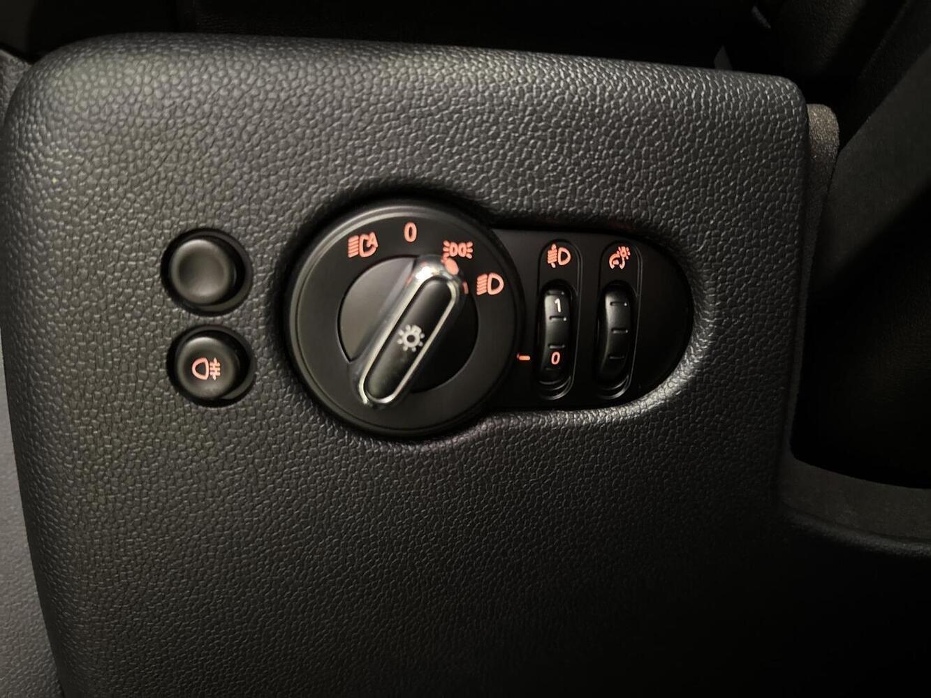 Mini Cooper S vaihtoauto