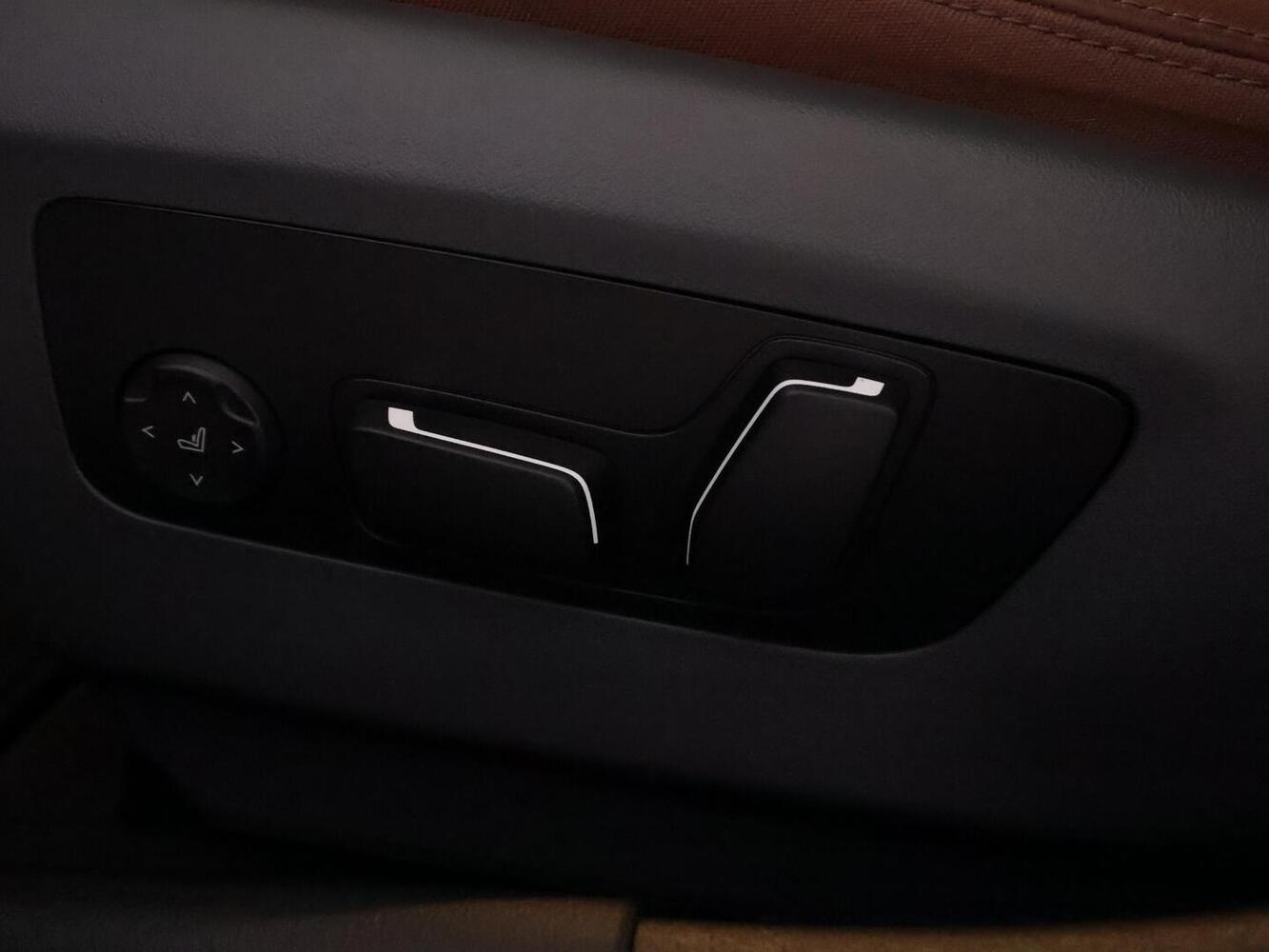 BMW i5 M60 vaihtoauto