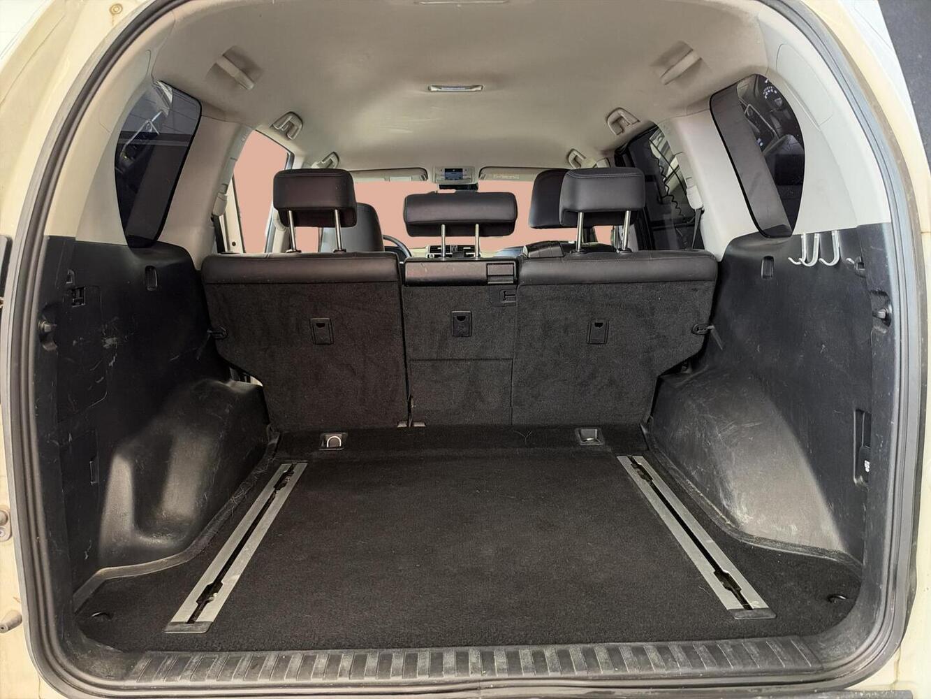Toyota Land Cruiser vaihtoauto