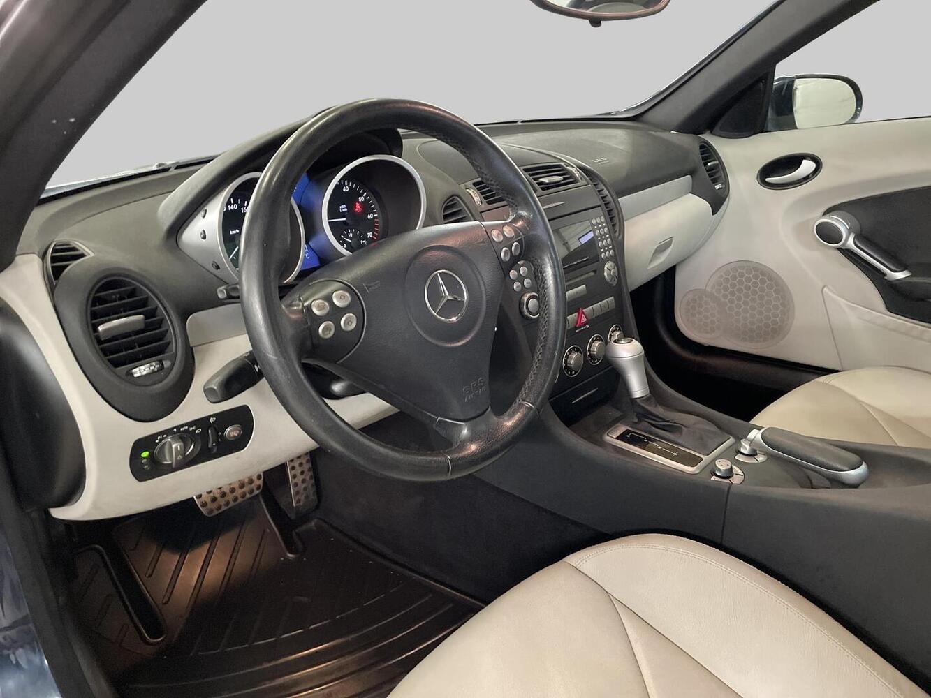 Mercedes-Benz SLK vaihtoauto
