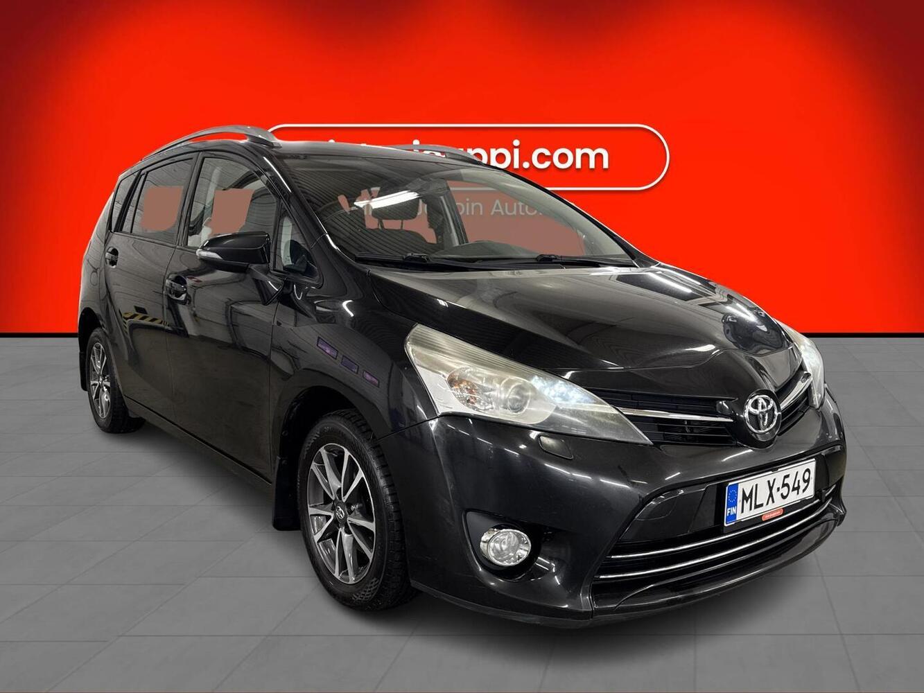 Toyota Verso vaihtoauto