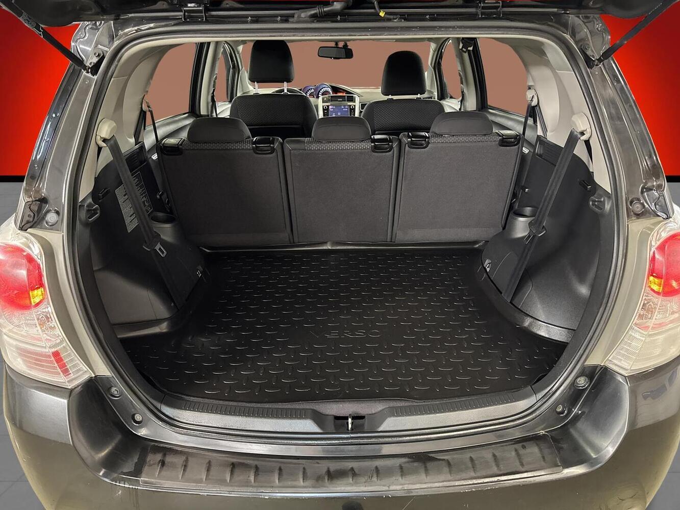 Toyota Verso vaihtoauto