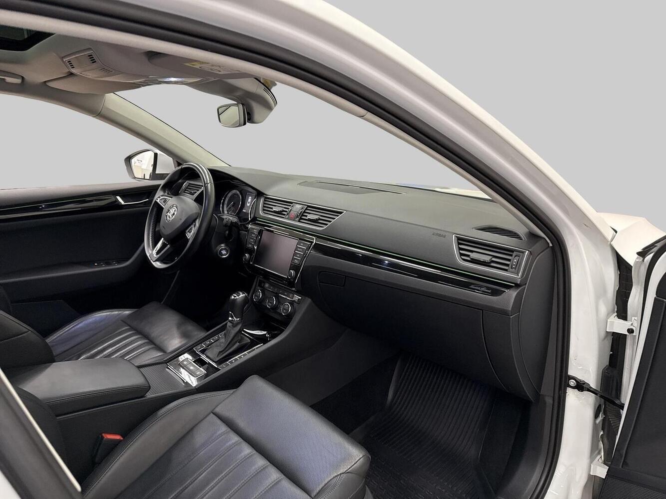 Skoda Superb vaihtoauto