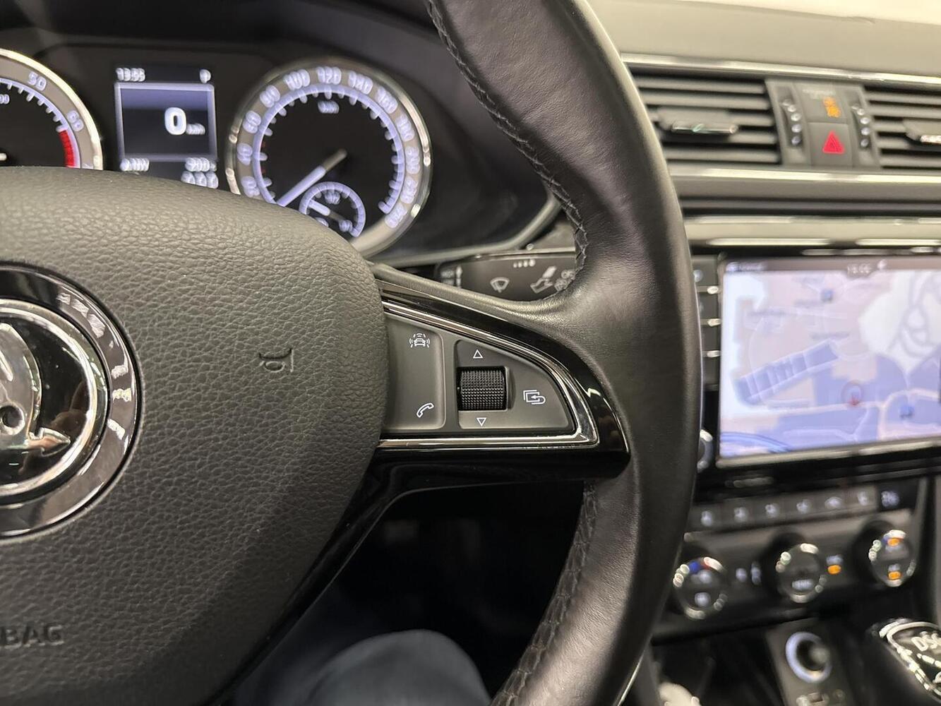 Skoda Superb vaihtoauto