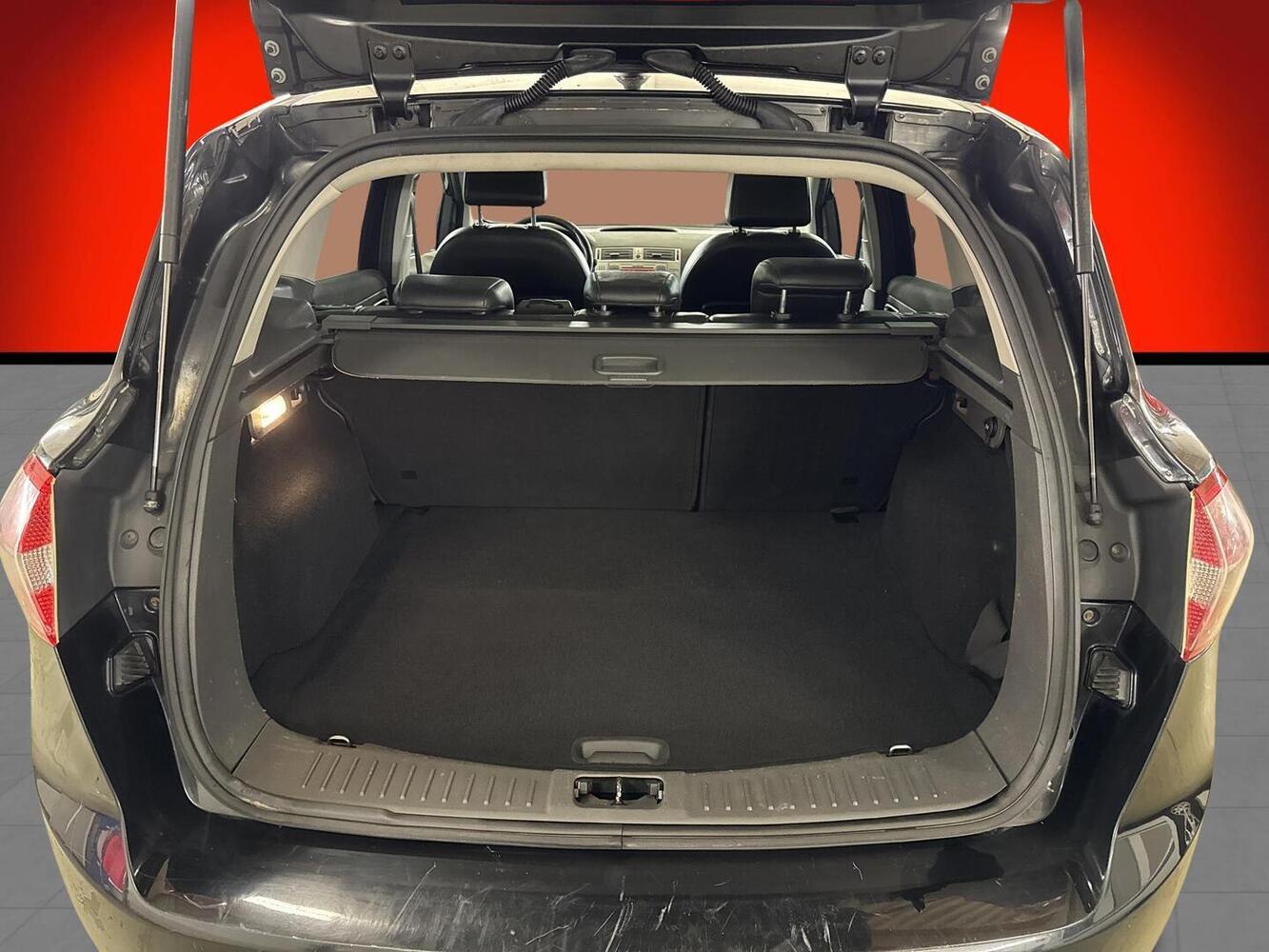 Ford Kuga vaihtoauto