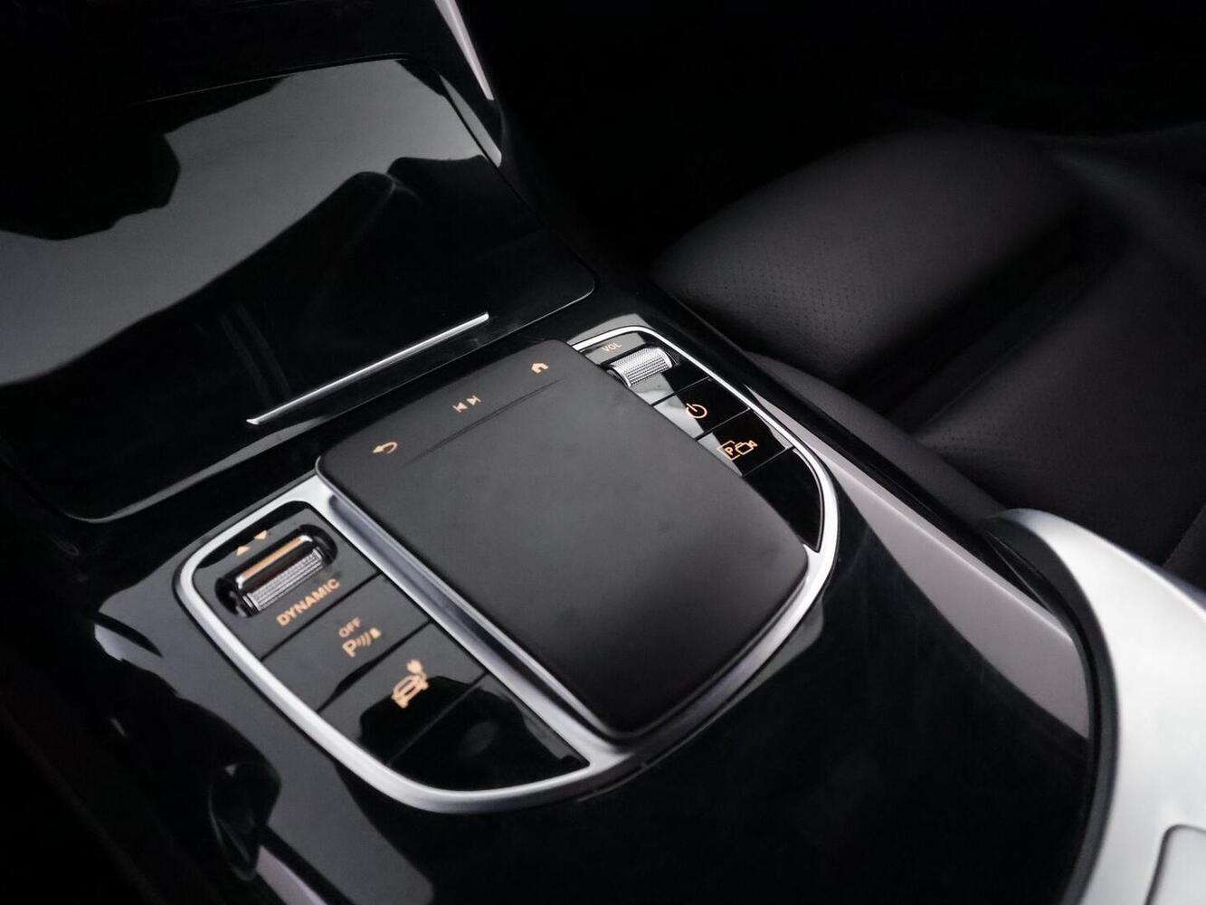 Mercedes-Benz EQC vaihtoauto