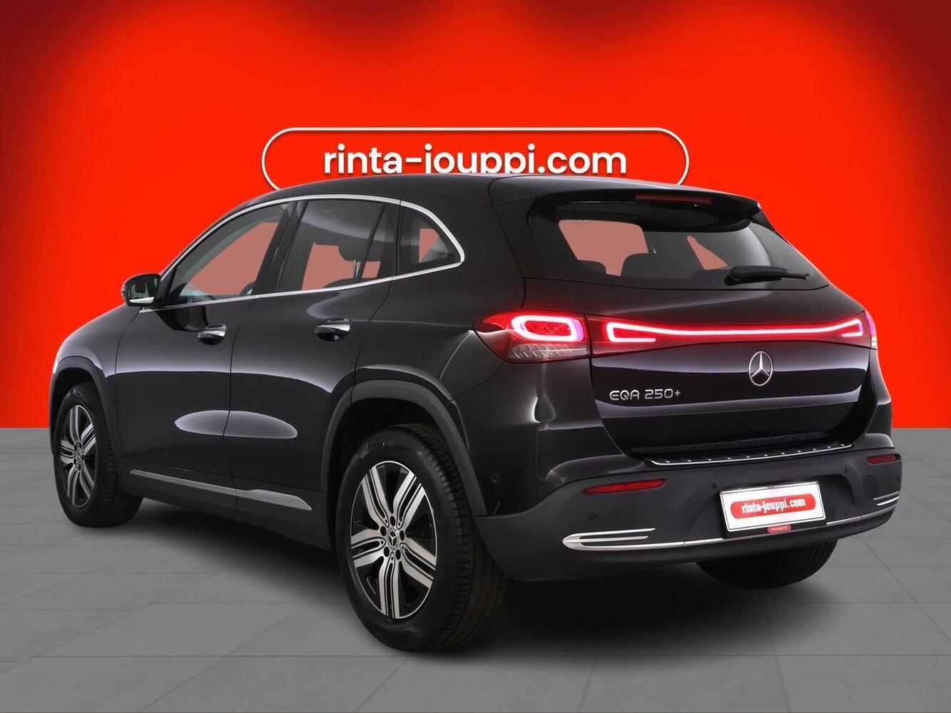 Mercedes-Benz EQA vaihtoauto