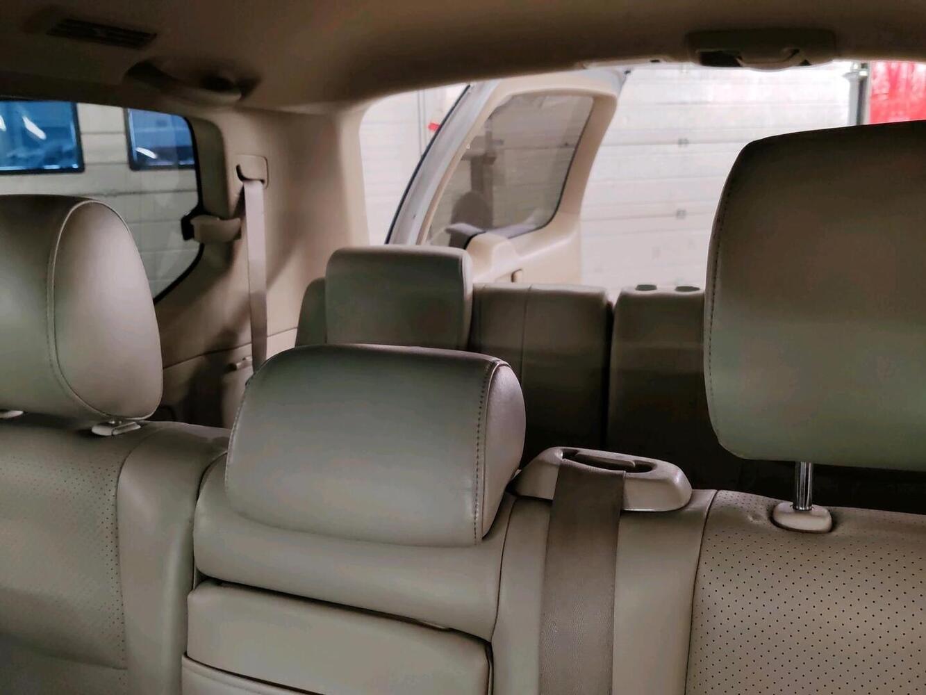 Toyota Land Cruiser vaihtoauto