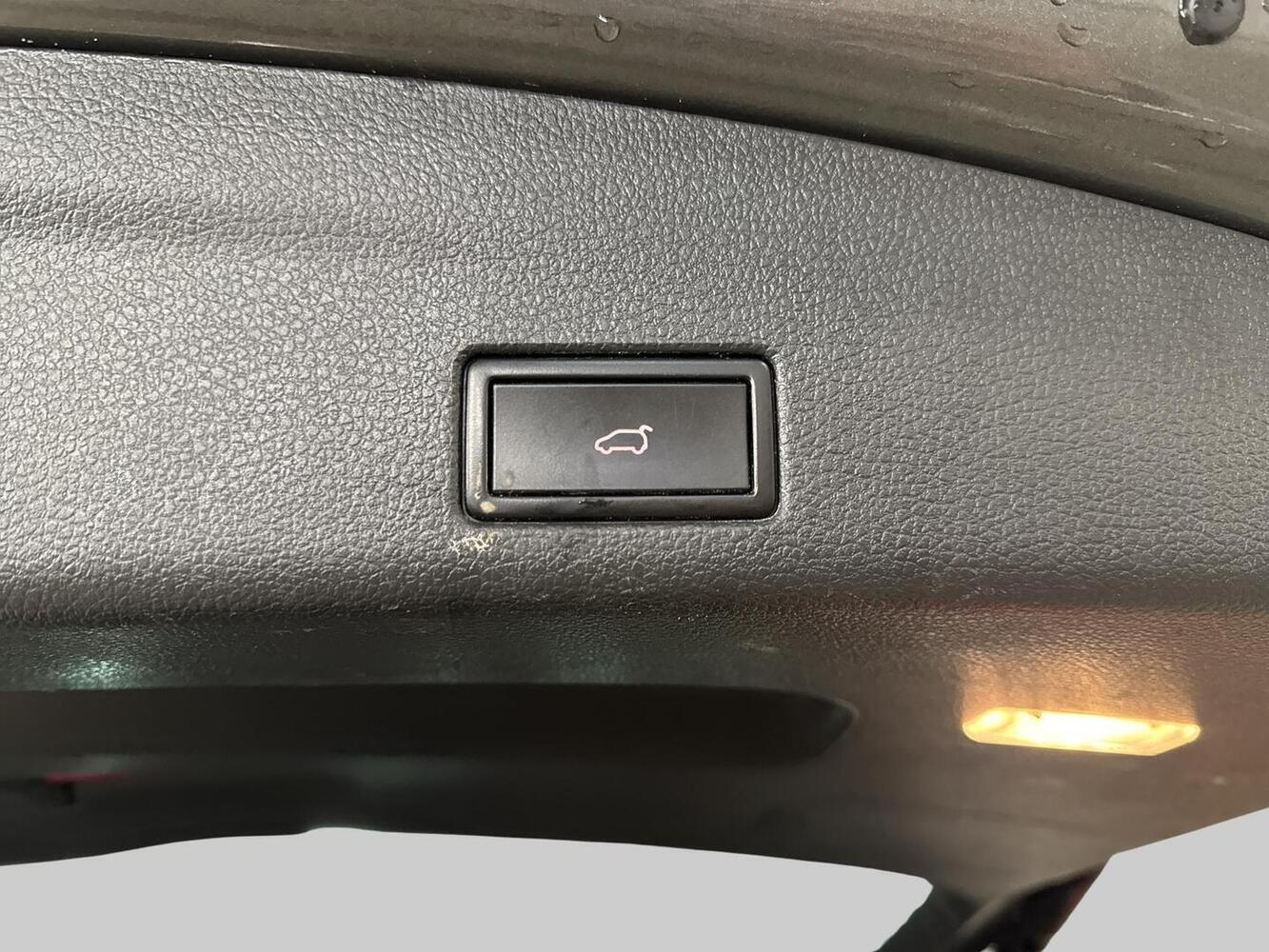 Volkswagen Sharan vaihtoauto