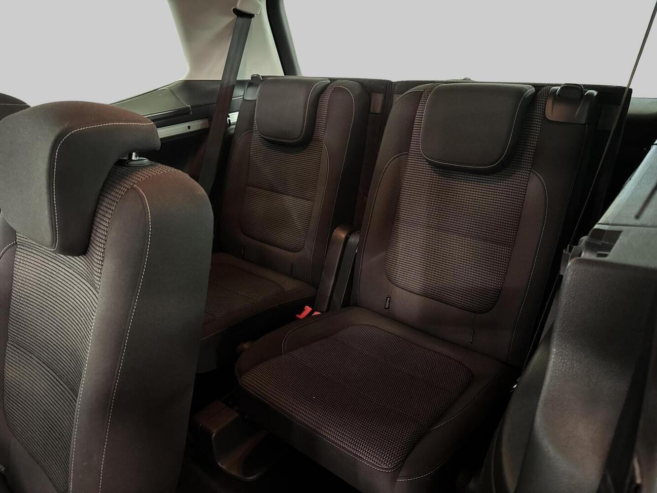 Volkswagen Sharan vaihtoauto