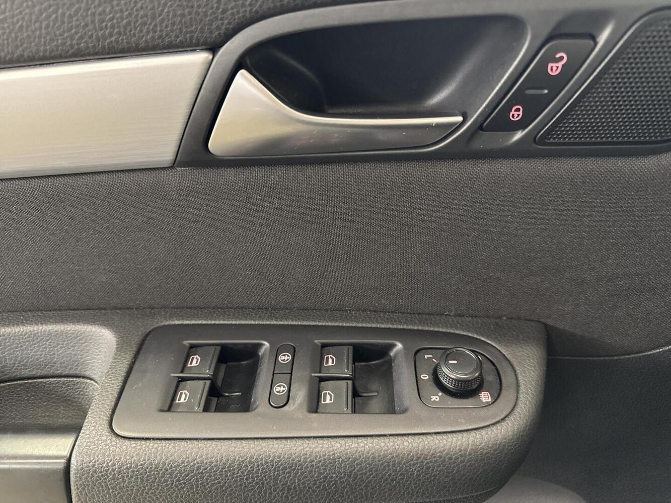Volkswagen Sharan vaihtoauto