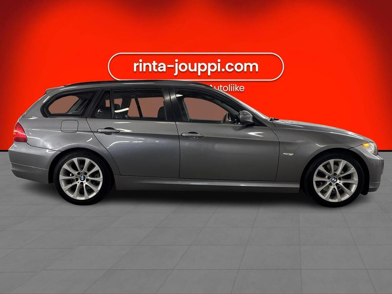 BMW 320 vaihtoauto