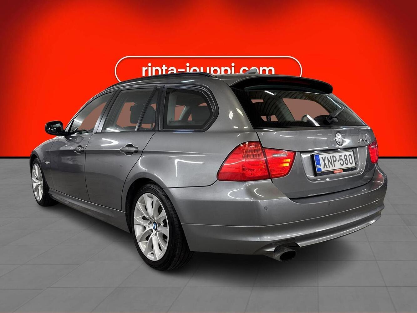 BMW 320 vaihtoauto