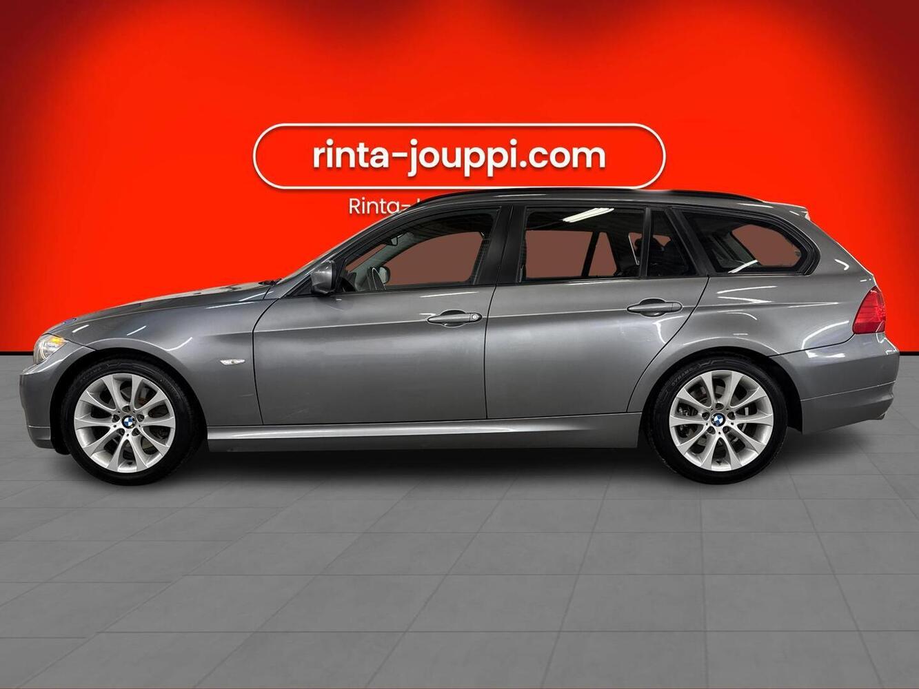 BMW 320 vaihtoauto