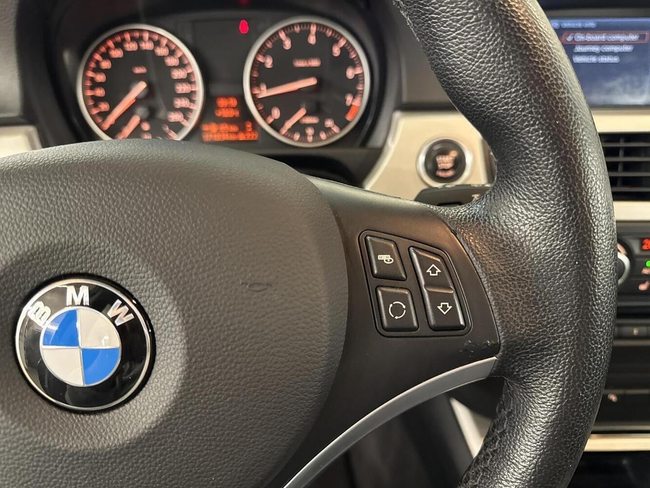 BMW 320 vaihtoauto