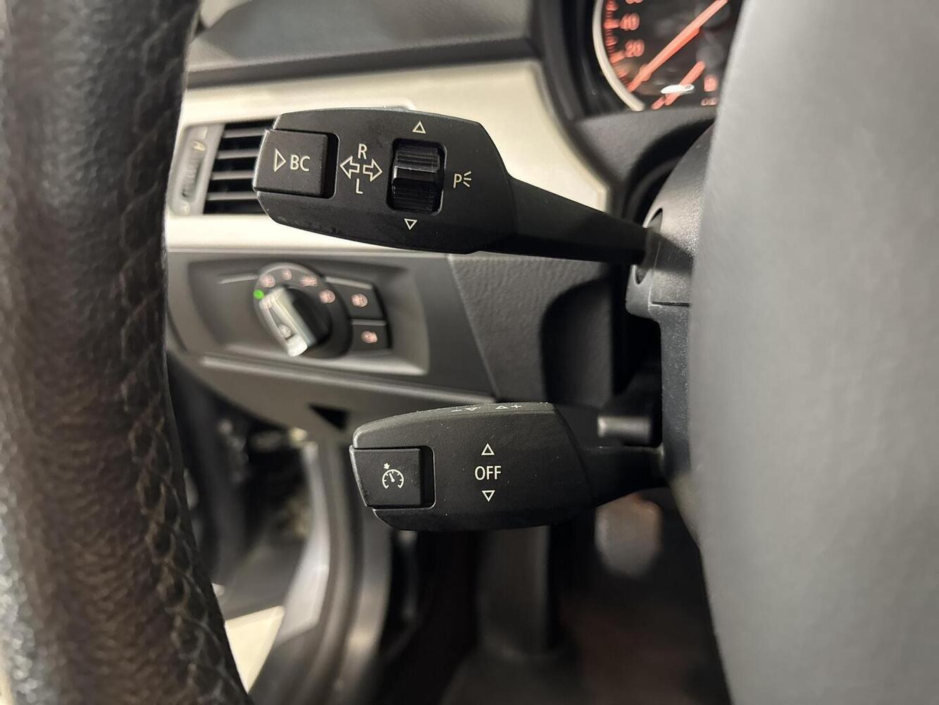 BMW 320 vaihtoauto