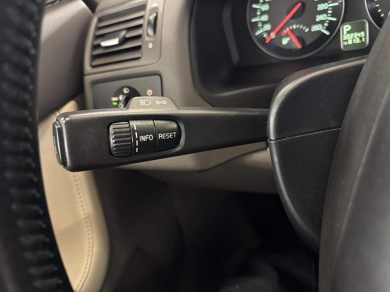 Volvo V50 vaihtoauto