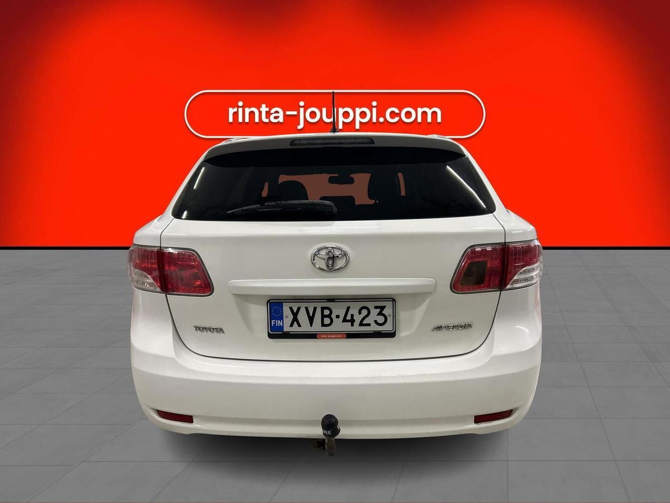 Toyota Avensis vaihtoauto