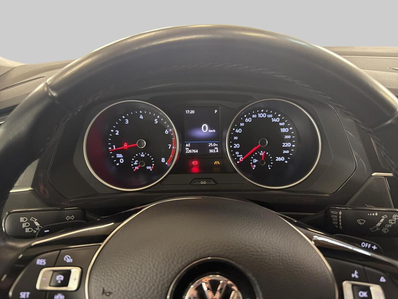 Volkswagen Tiguan vaihtoauto