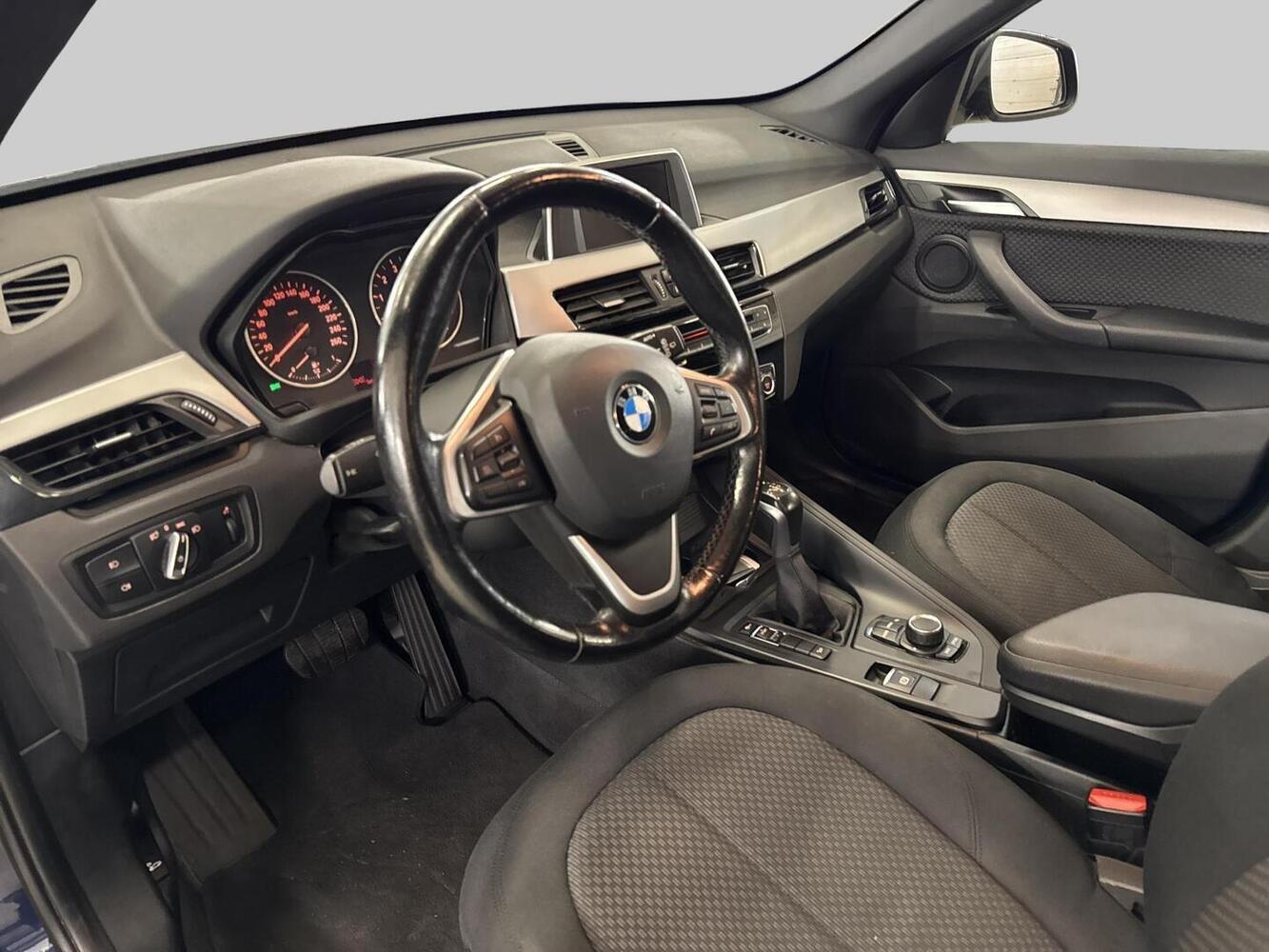 BMW X1 vaihtoauto