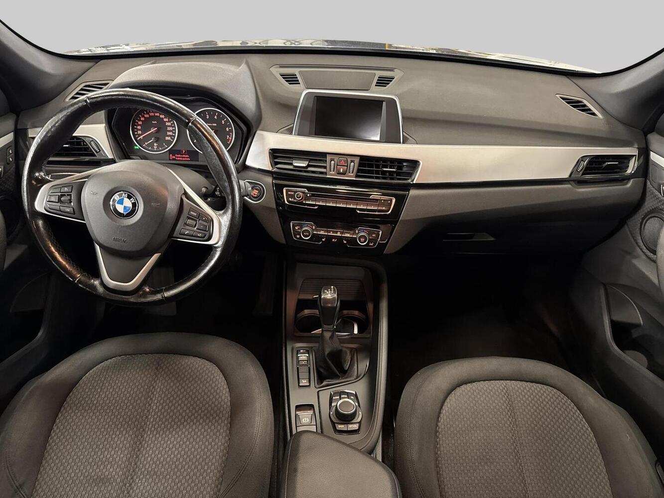 BMW X1 vaihtoauto