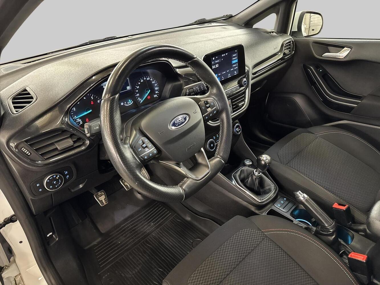 Ford Fiesta vaihtoauto