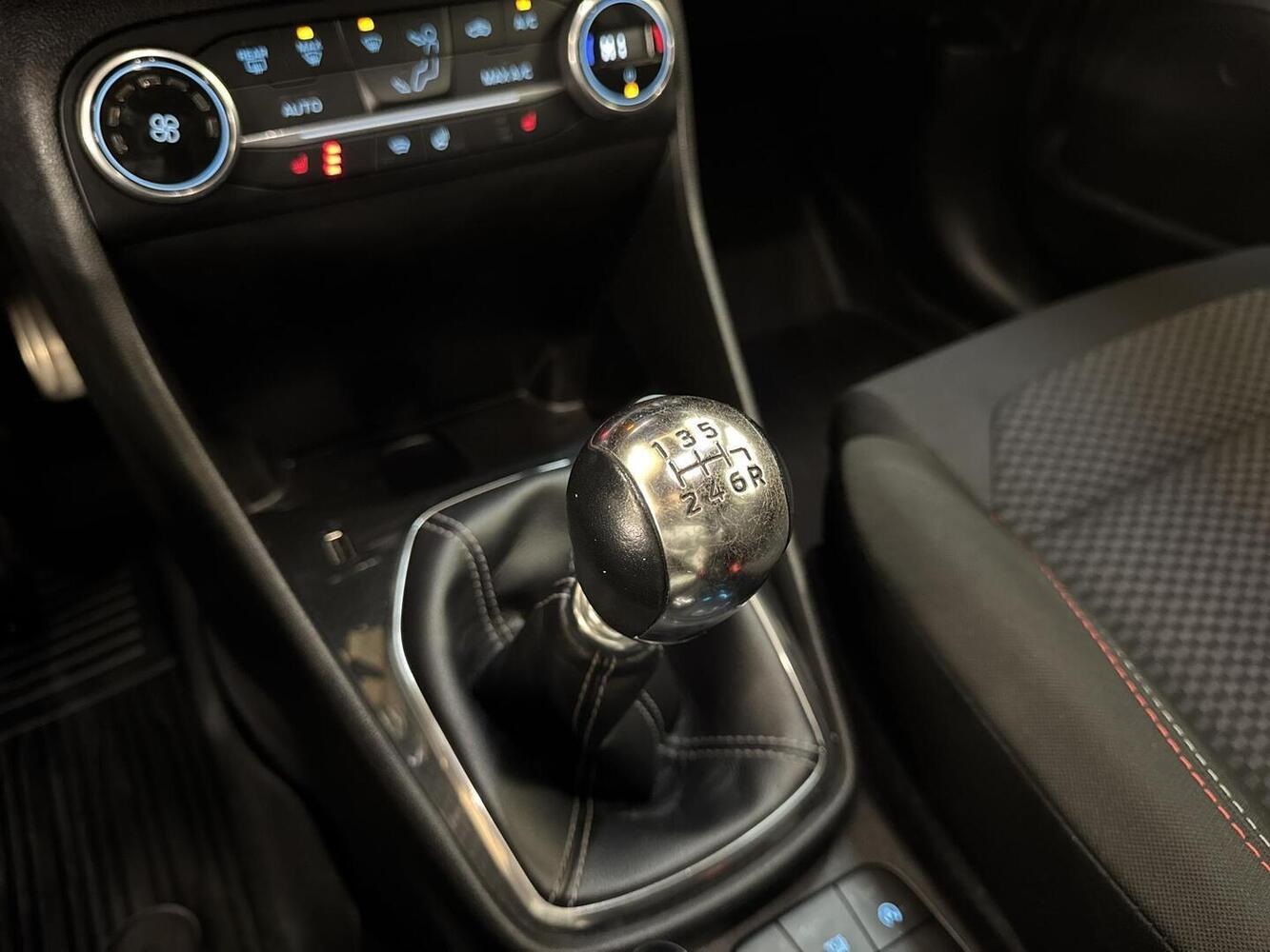 Ford Fiesta vaihtoauto