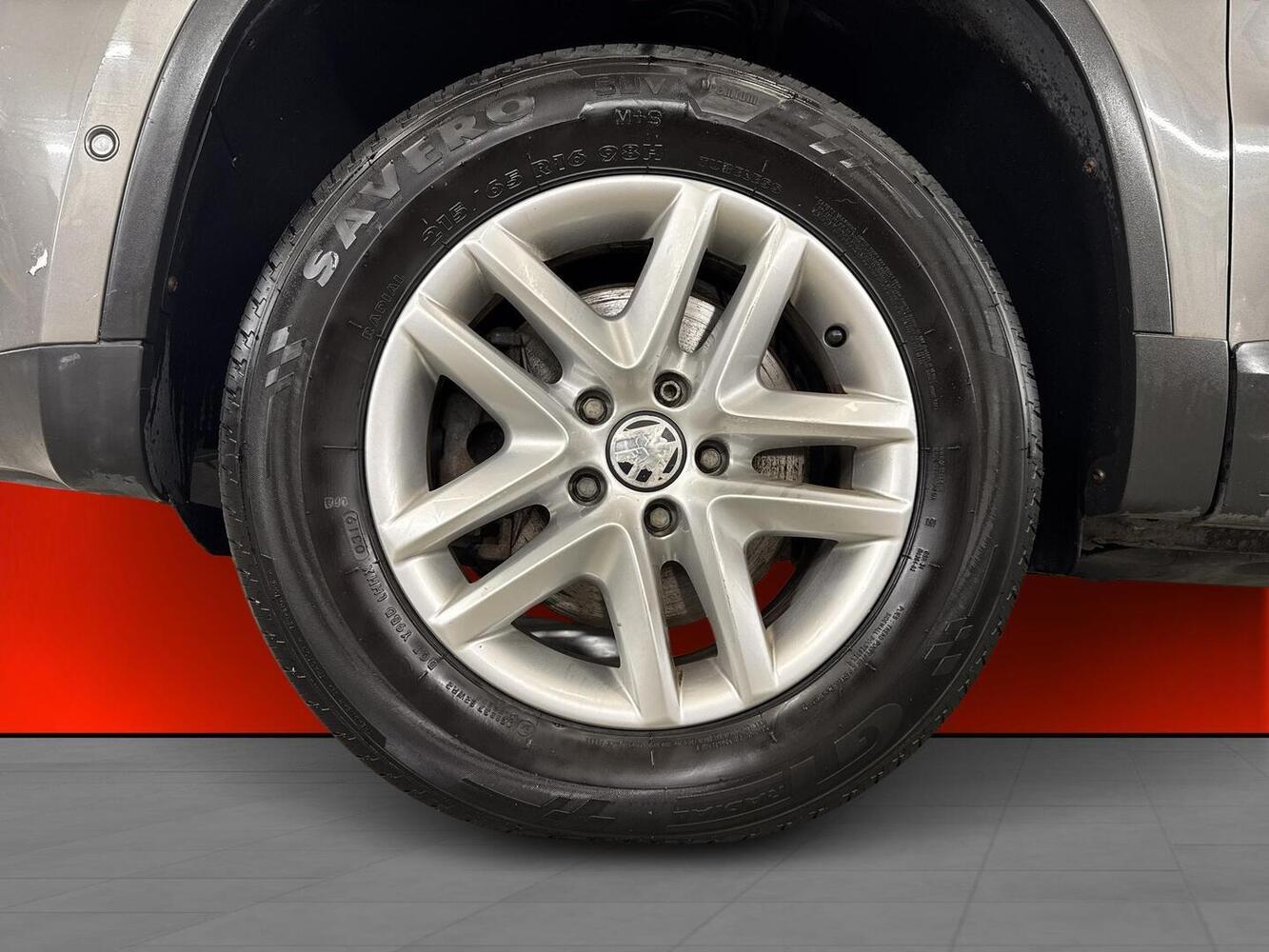 Volkswagen Tiguan vaihtoauto