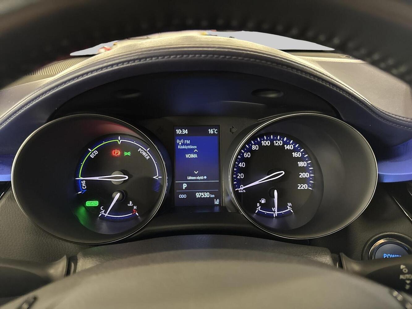 Toyota C-HR vaihtoauto
