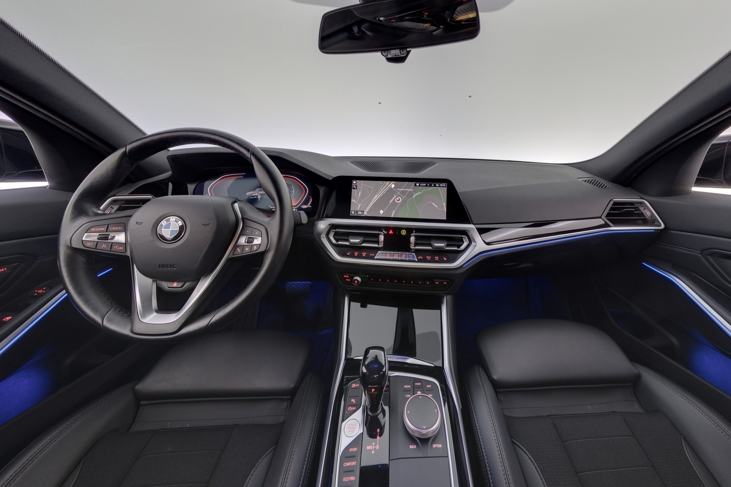 BMW 320 vaihtoauto