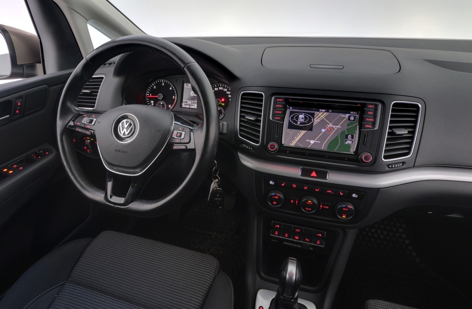 Volkswagen Sharan vaihtoauto