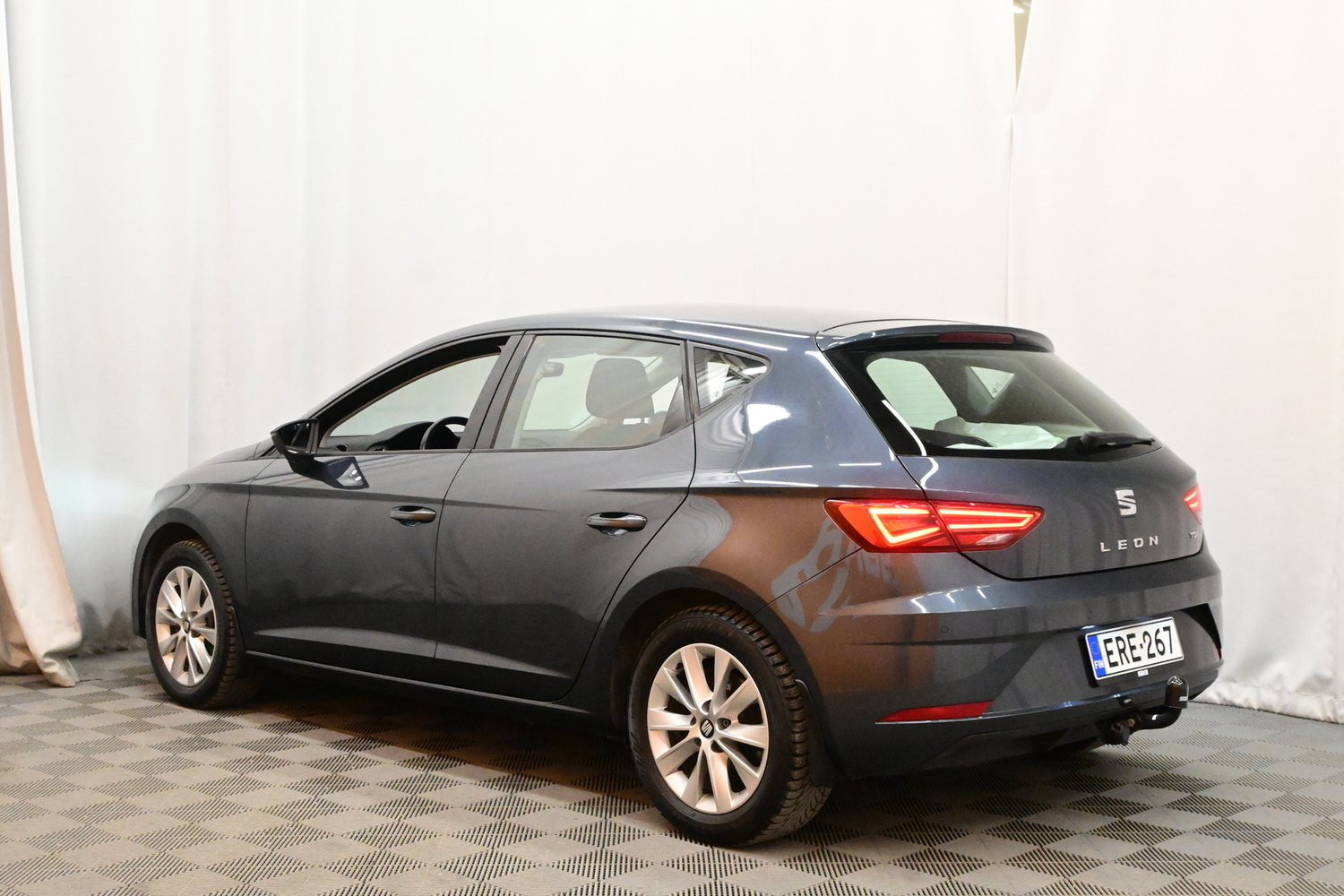 SEAT Leon vaihtoauto