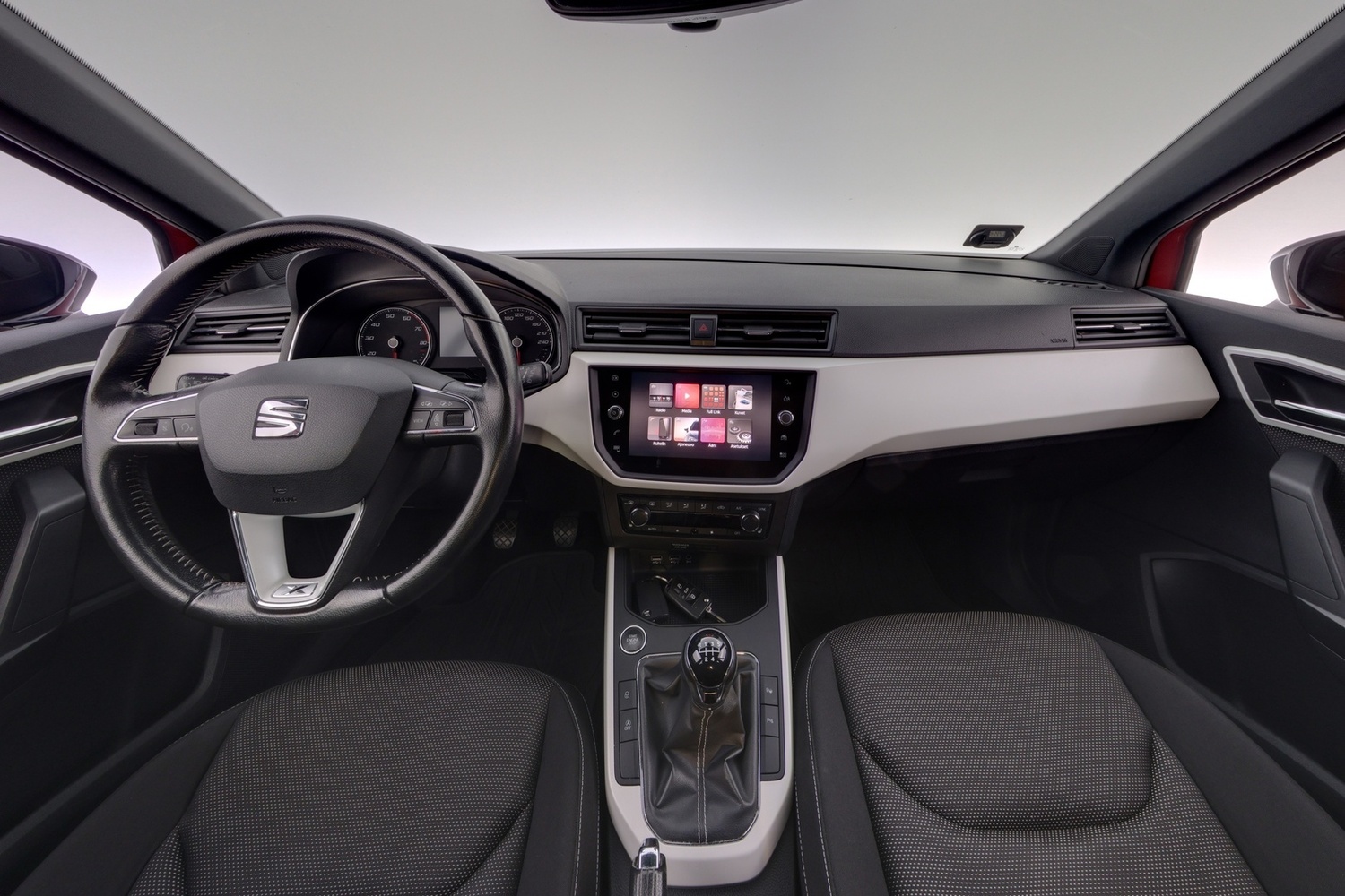 SEAT Arona vaihtoauto