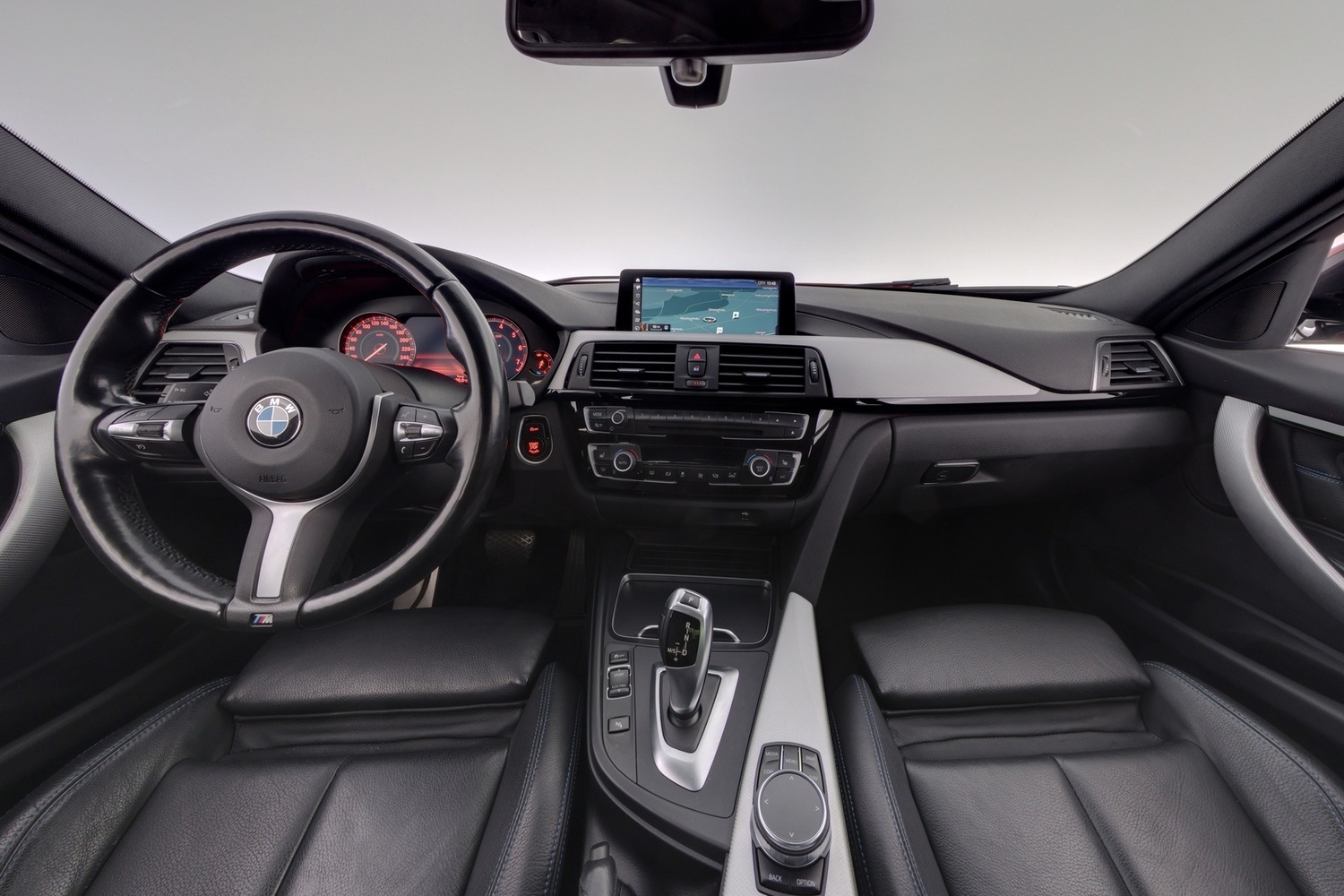 BMW 318 vaihtoauto