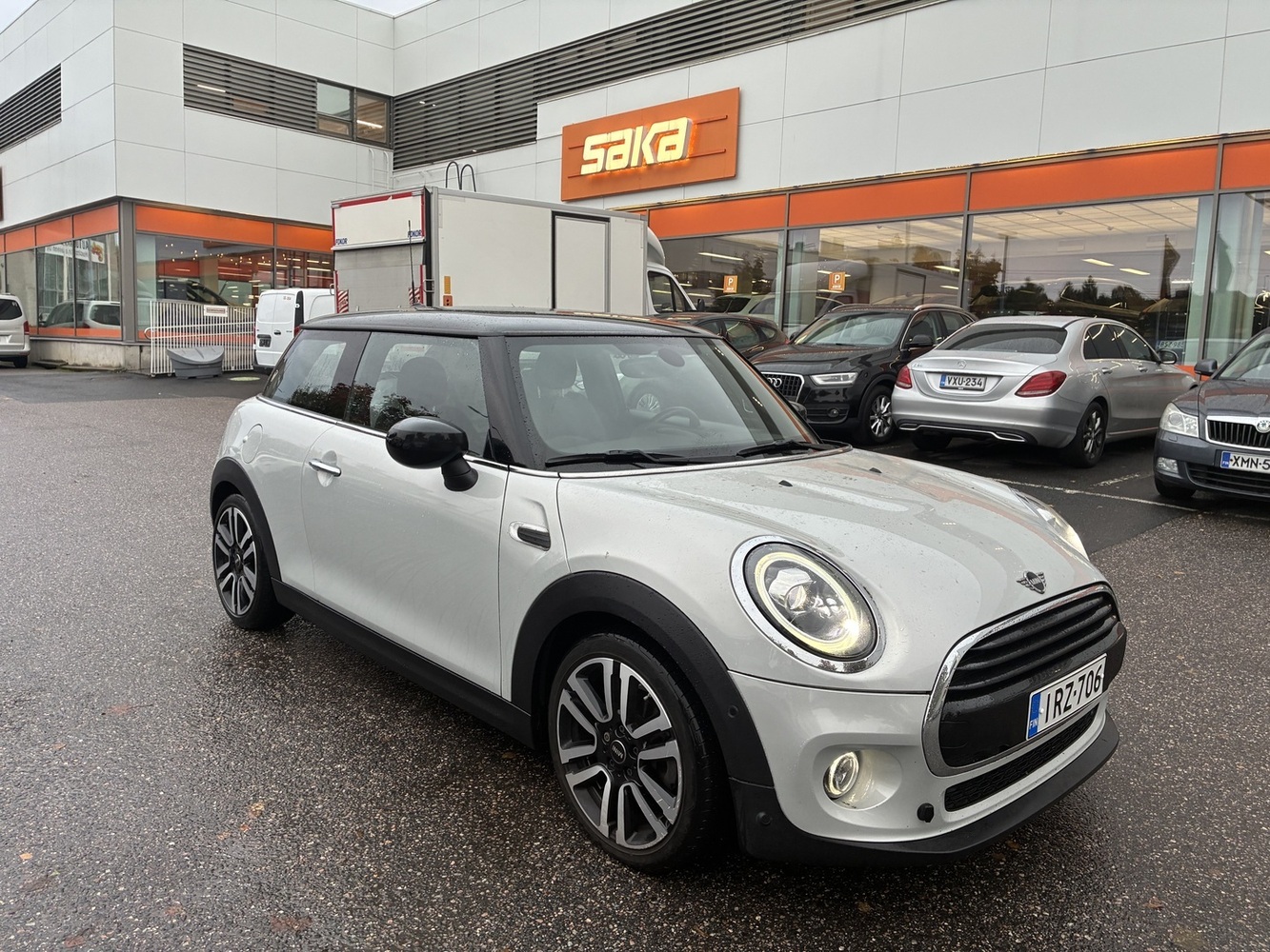 Mini Hatchback vaihtoauto