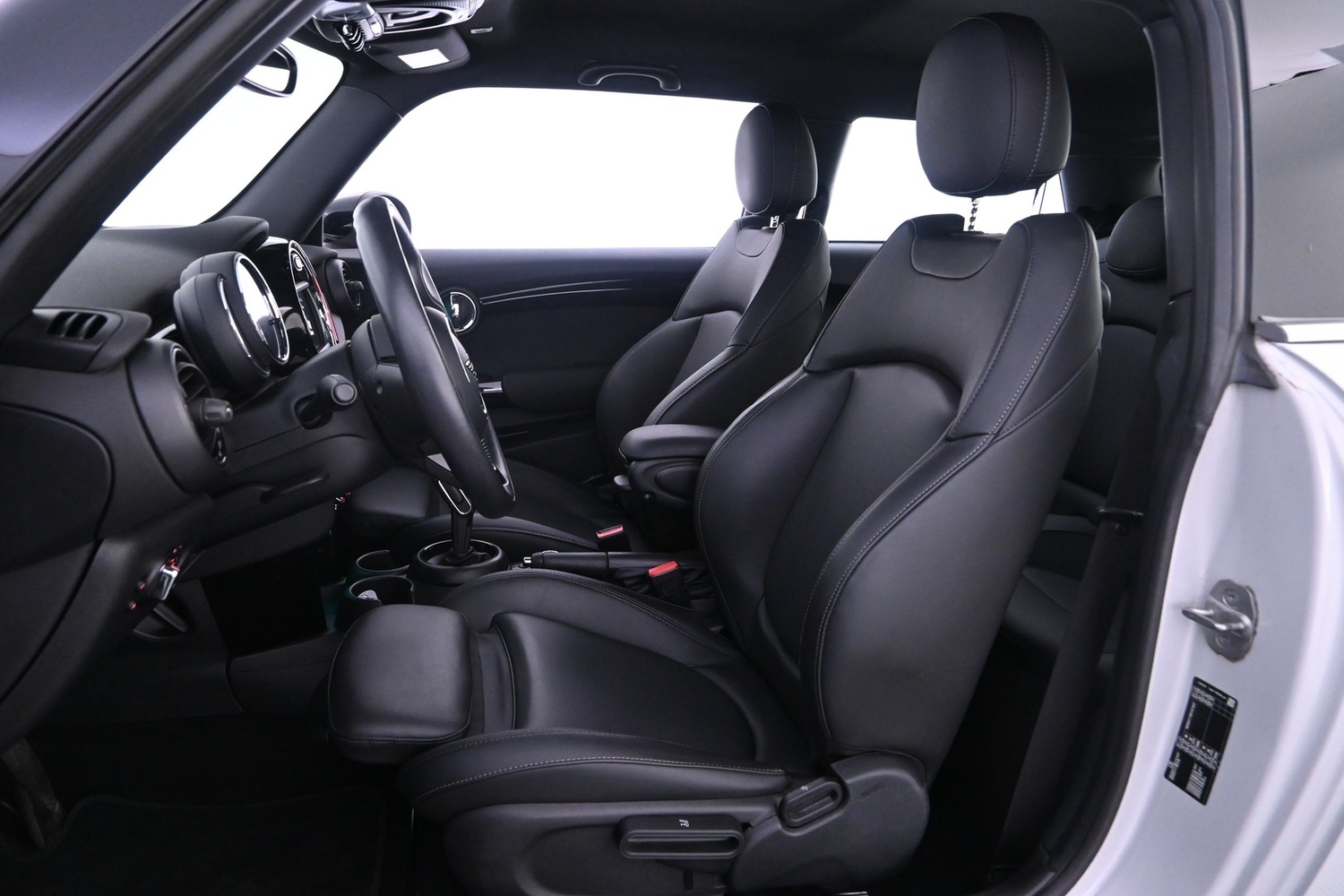 Mini Cooper vaihtoauto