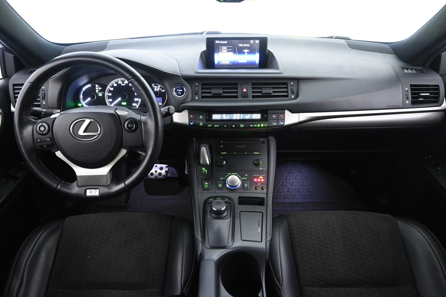 Lexus CT vaihtoauto