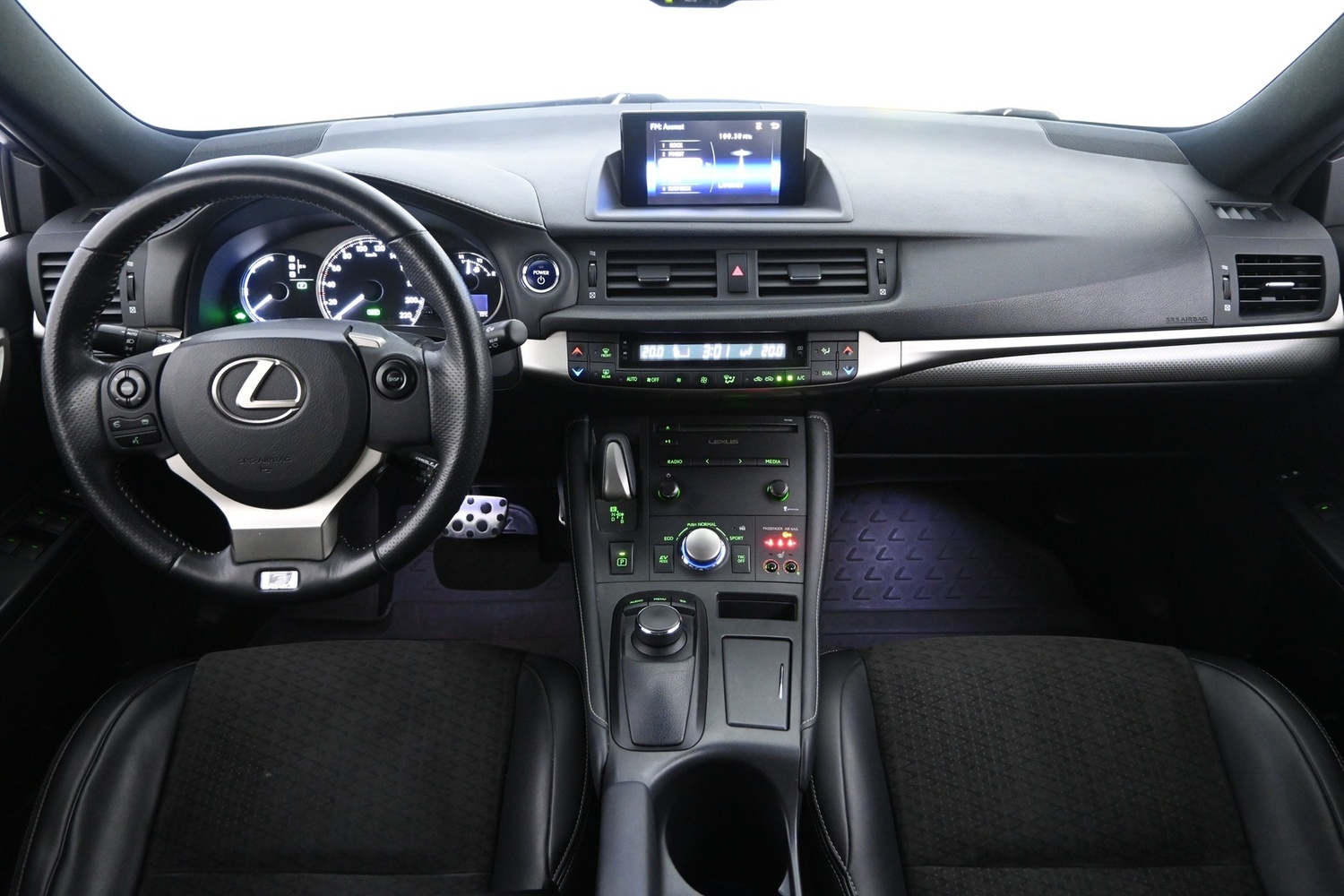 Lexus CT vaihtoauto