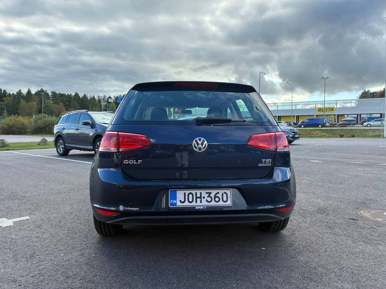 Volkswagen Golf vaihtoauto