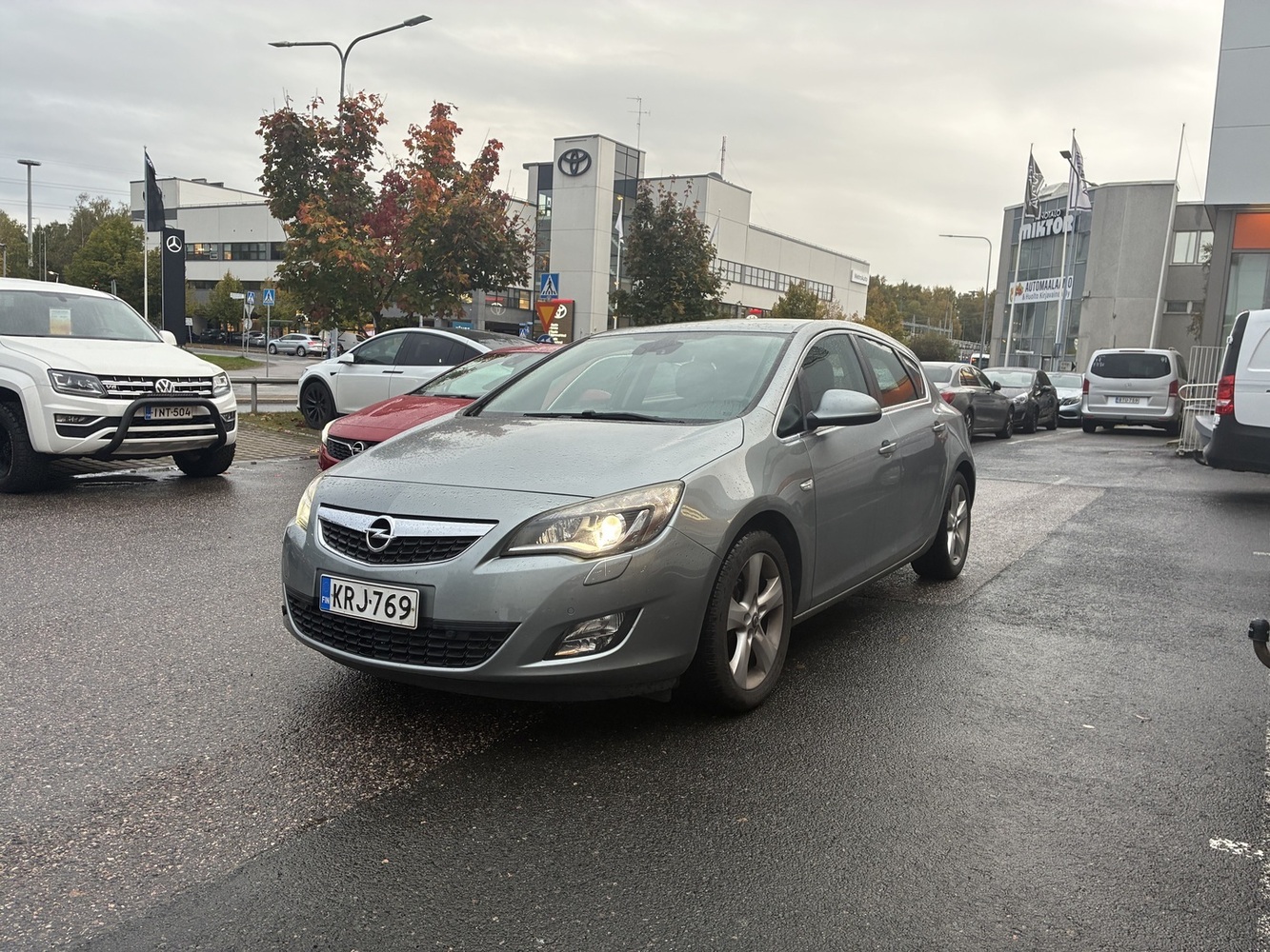 Opel Astra vaihtoauto