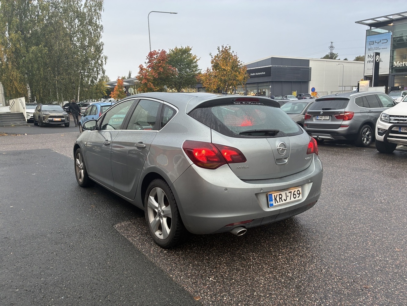Opel Astra vaihtoauto