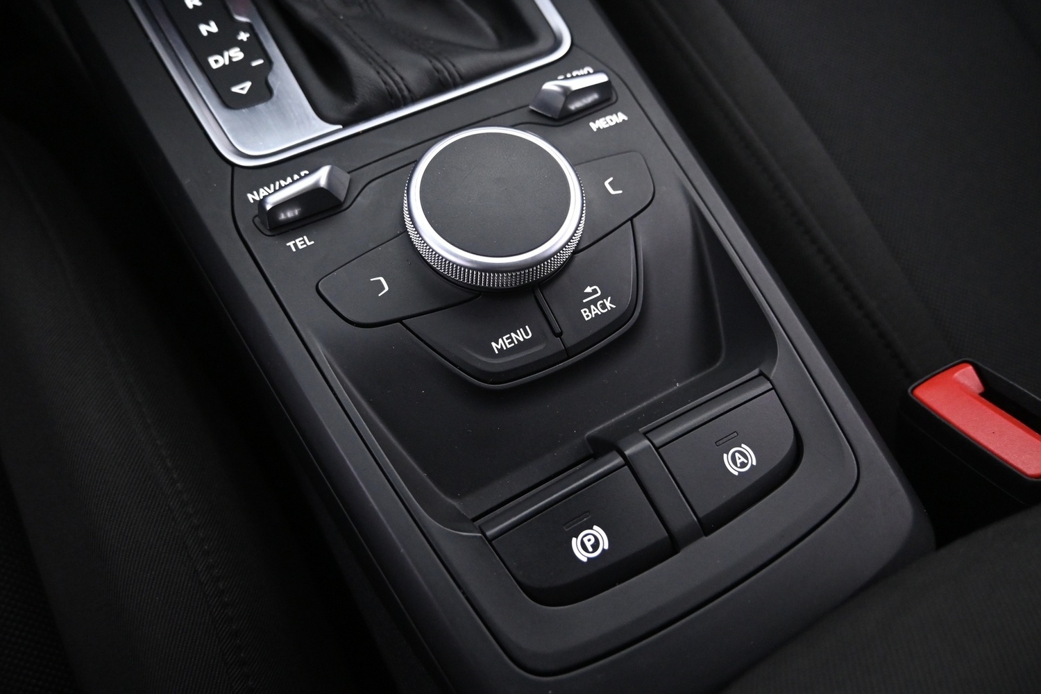 Audi Q2 vaihtoauto