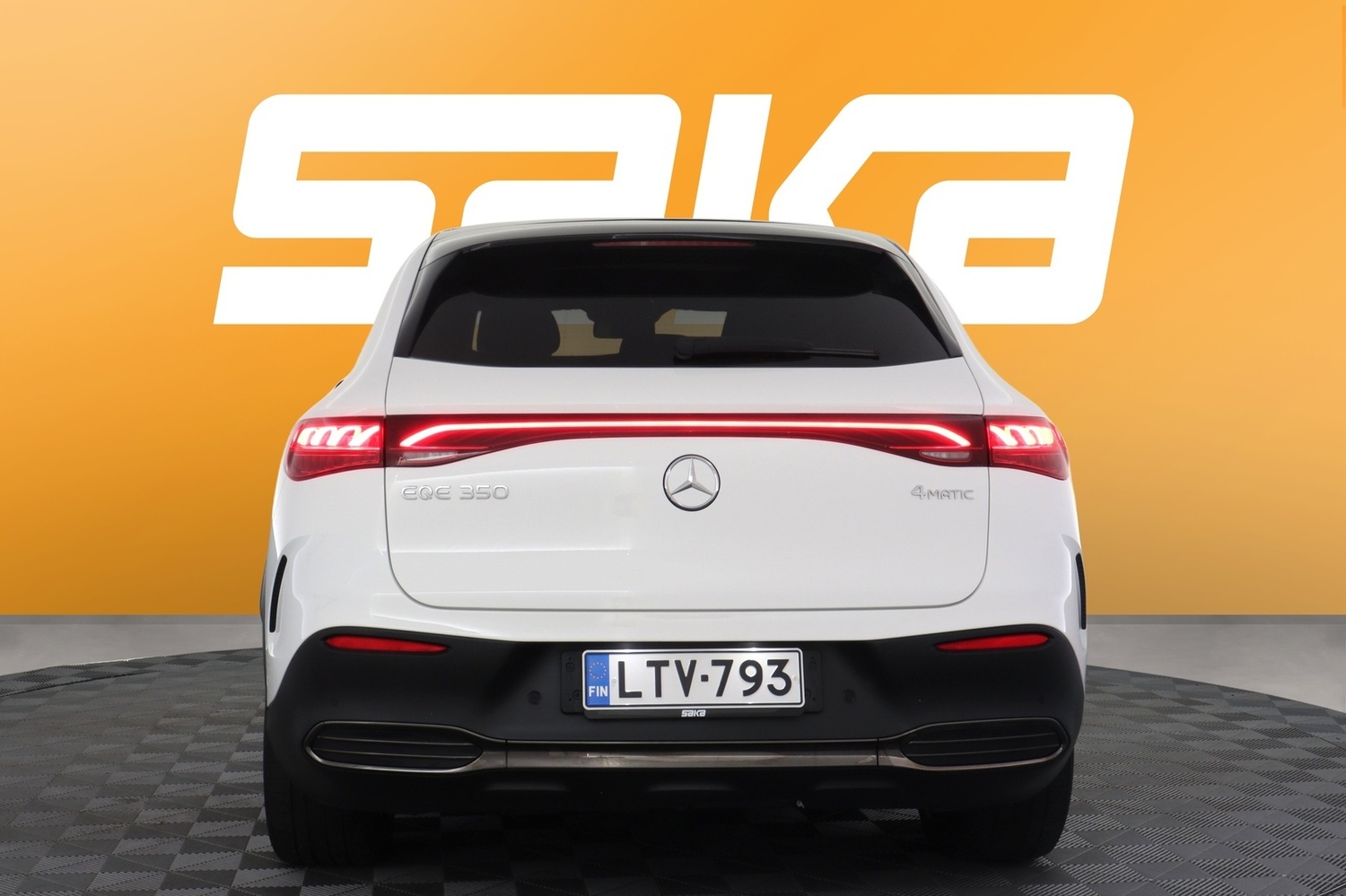 Mercedes-Benz EQE vaihtoauto