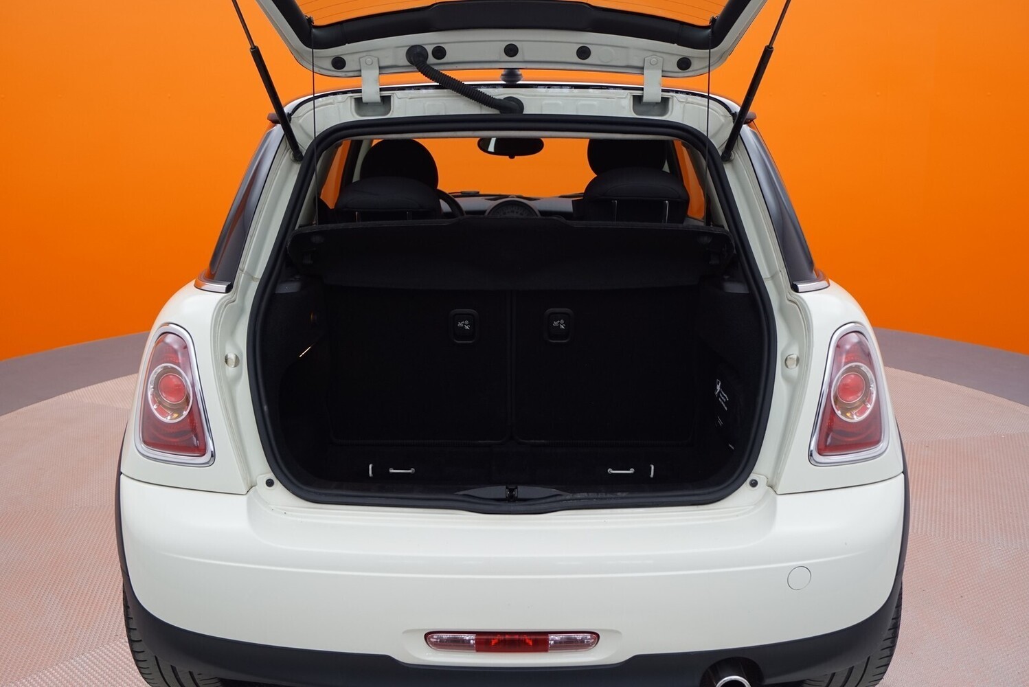 Mini Cooper vaihtoauto